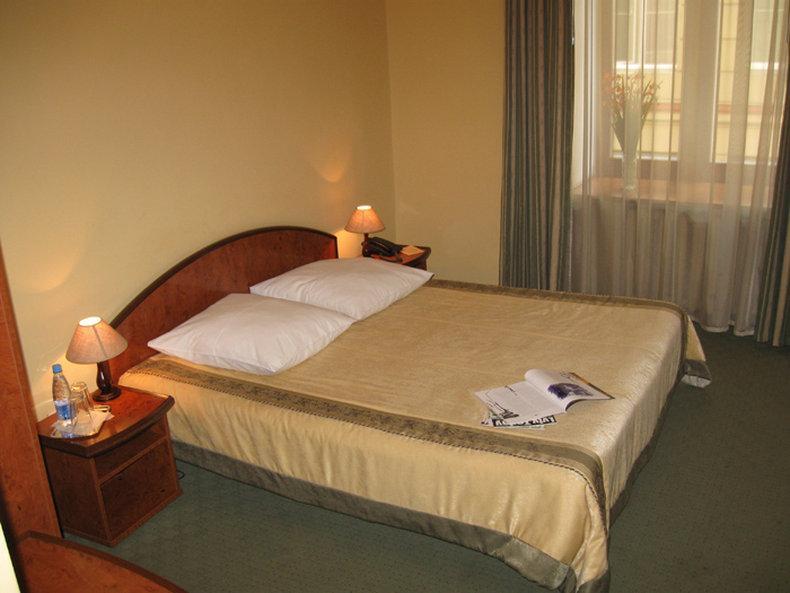 Wien Hotel Lviv Bilik gambar