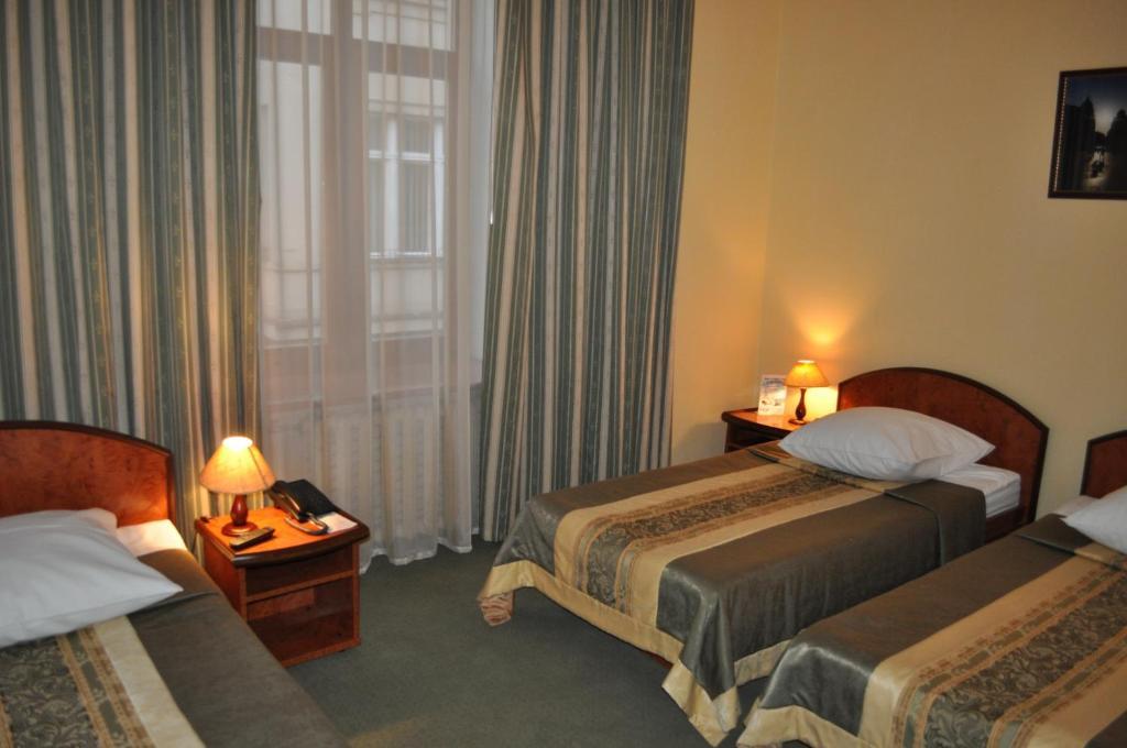 Wien Hotel Lviv Bilik gambar