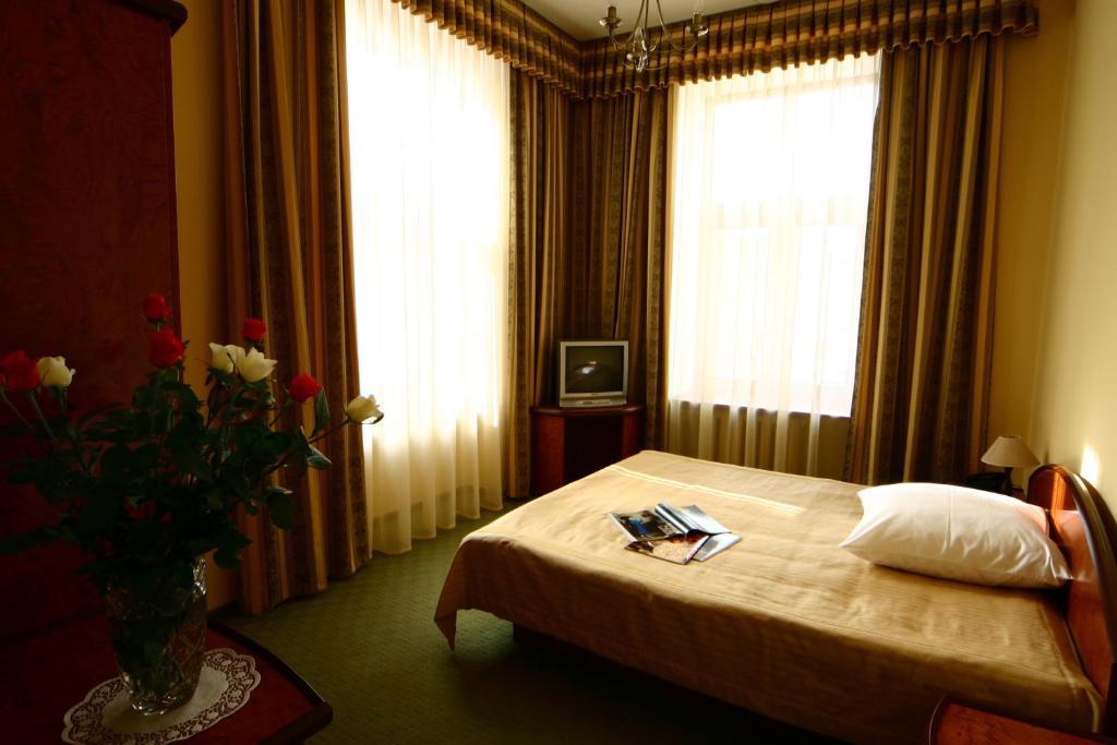 Wien Hotel Lviv Bilik gambar