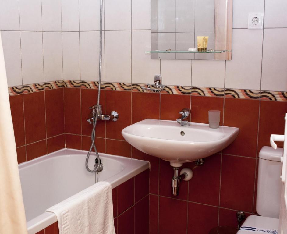 Wien Hotel Lviv Bilik gambar