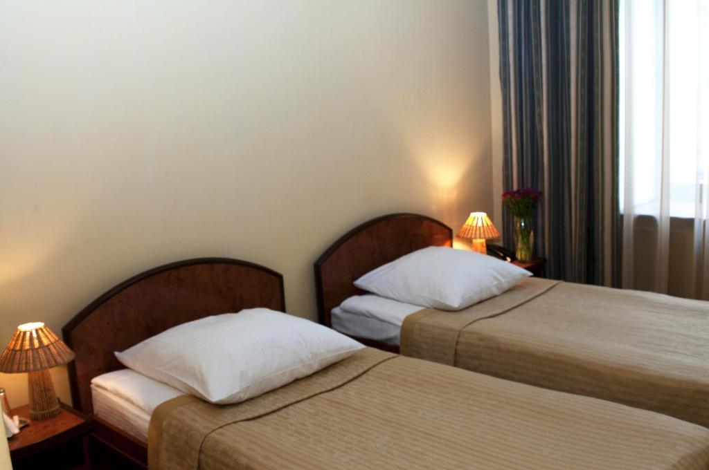 Wien Hotel Lviv Bilik gambar