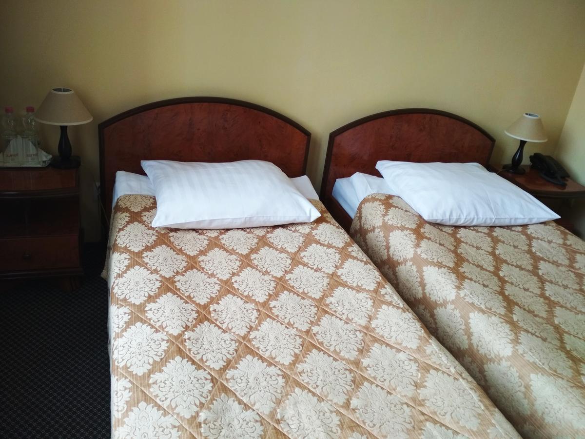 Wien Hotel Lviv Luaran gambar
