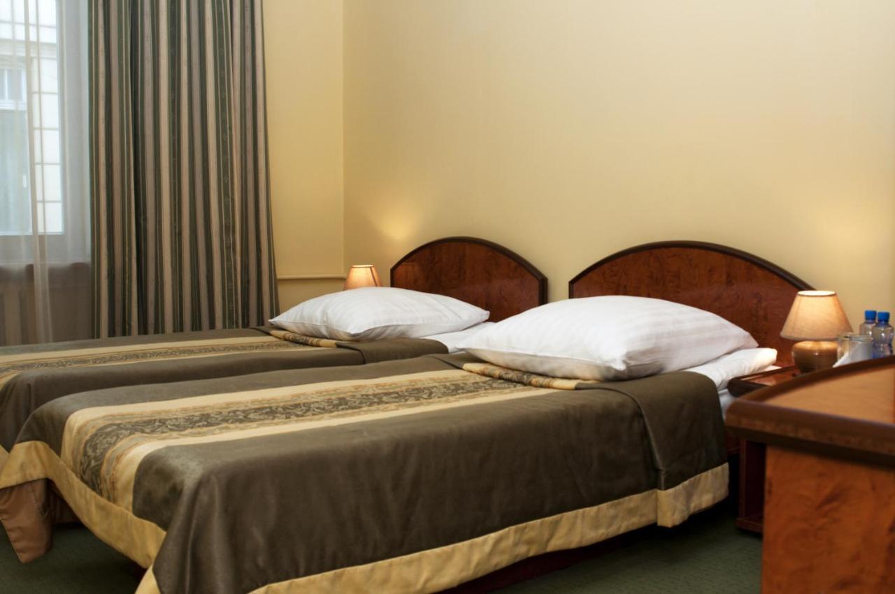 Wien Hotel Lviv Luaran gambar